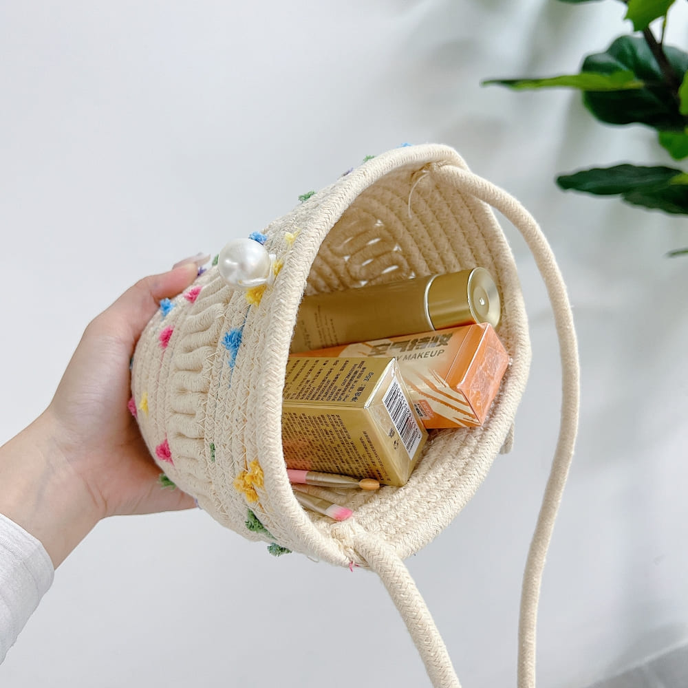 Weave Nest Ribbon Everyday Sling Bag