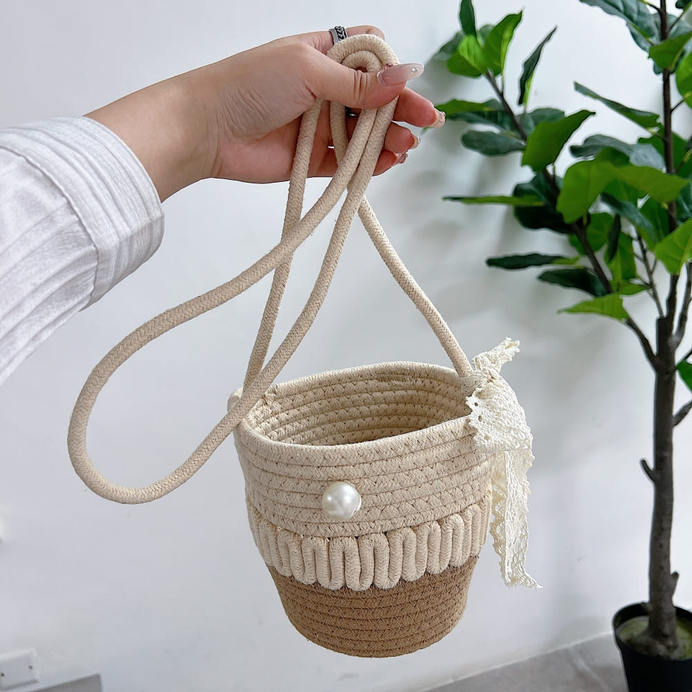Weave Nest Ribbon Everyday Sling Bag