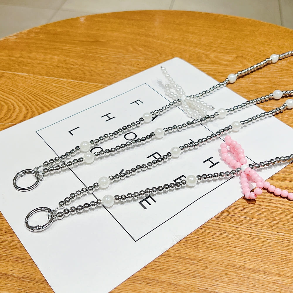 Grace Bow Charm Phone Chain | Phone Strap